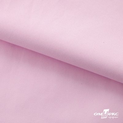 Ткань сорочечная Альто, 115 г/м2, 58% пэ,42% хл, окрашенный, шир.150 см, цв. 2-розовый (арт.101) - купить в Чите. Цена 306.69 руб.